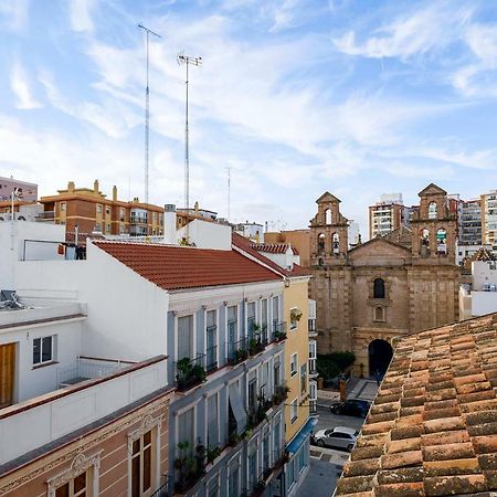 Apartamento Lujo Ancha Del Carmen マラガ エクステリア 写真