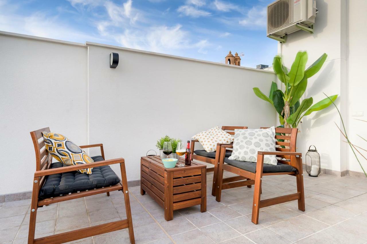 Apartamento Lujo Ancha Del Carmen マラガ エクステリア 写真