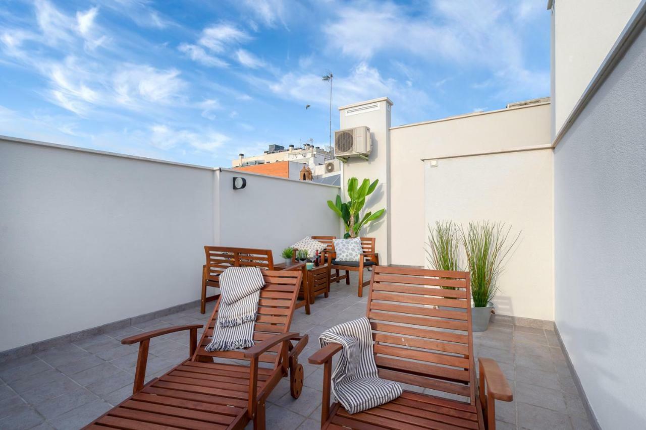 Apartamento Lujo Ancha Del Carmen マラガ エクステリア 写真
